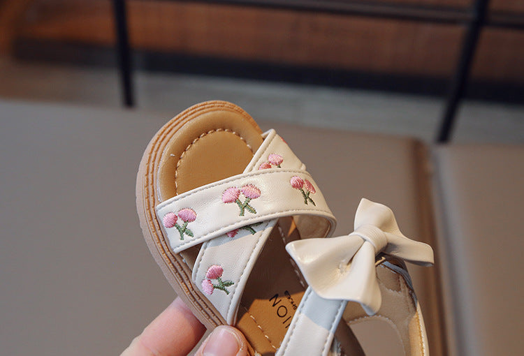 Prinzessinnenschuhe mit weicher Sohle und besticktem Obermaterial