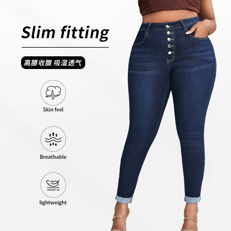Plus-Size Cropped Jeans mit Ripped Details