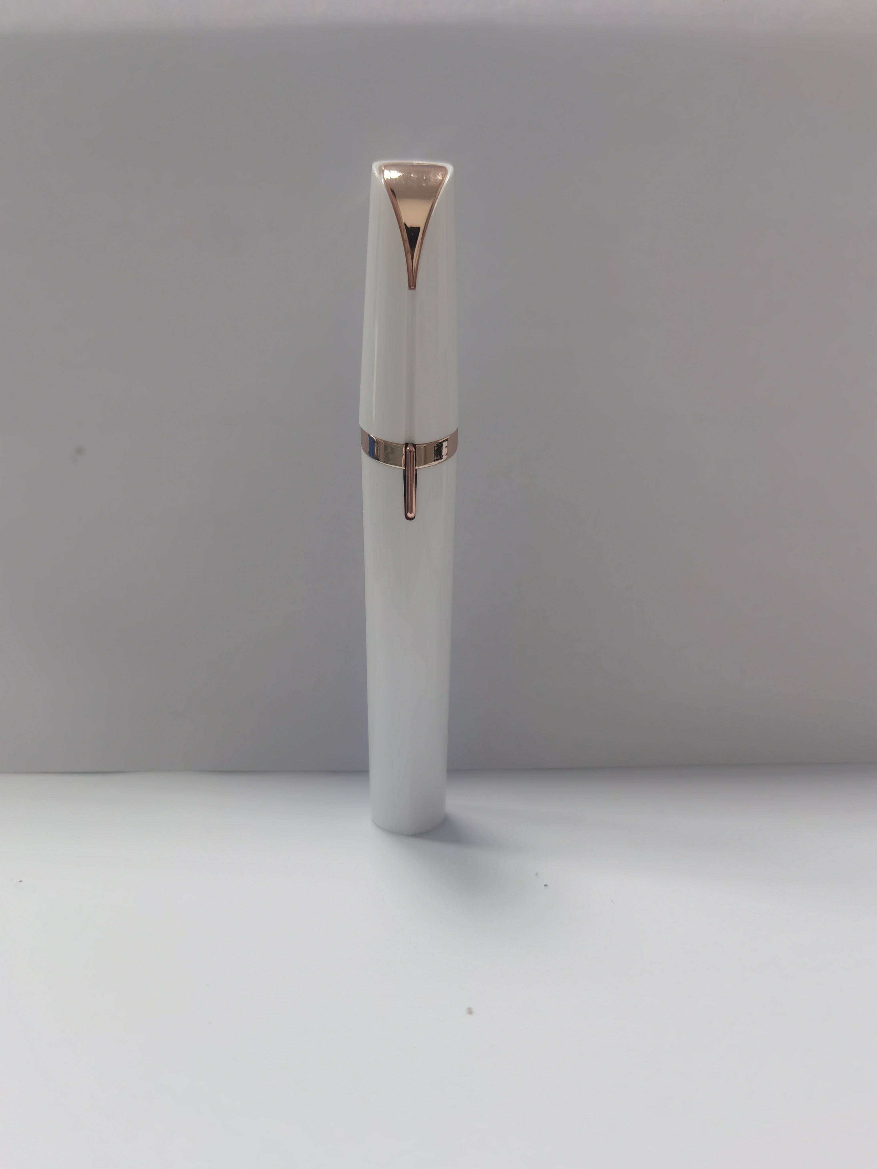Mini Augenbrauen Trimmerstift mit LED-Licht