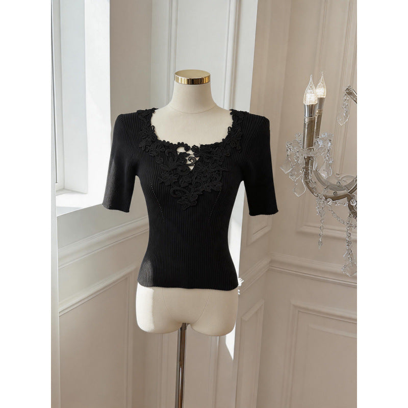 V-Ausschnitt Stricktop mit Spitzen-Panel