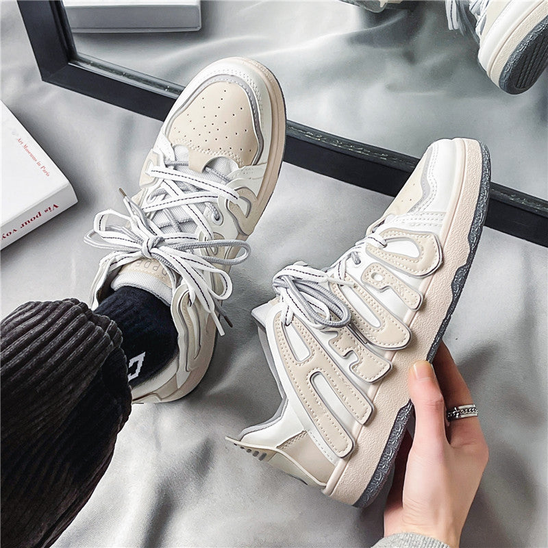 Low-top Sneaker mit runder Zehenpartie – Bild 4 | LuxeStyle
