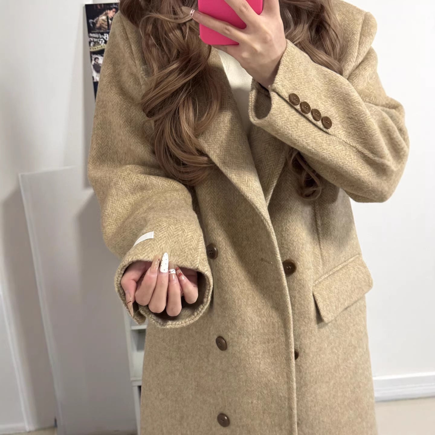 Eleganter Wollmantel im koreanischen Stil