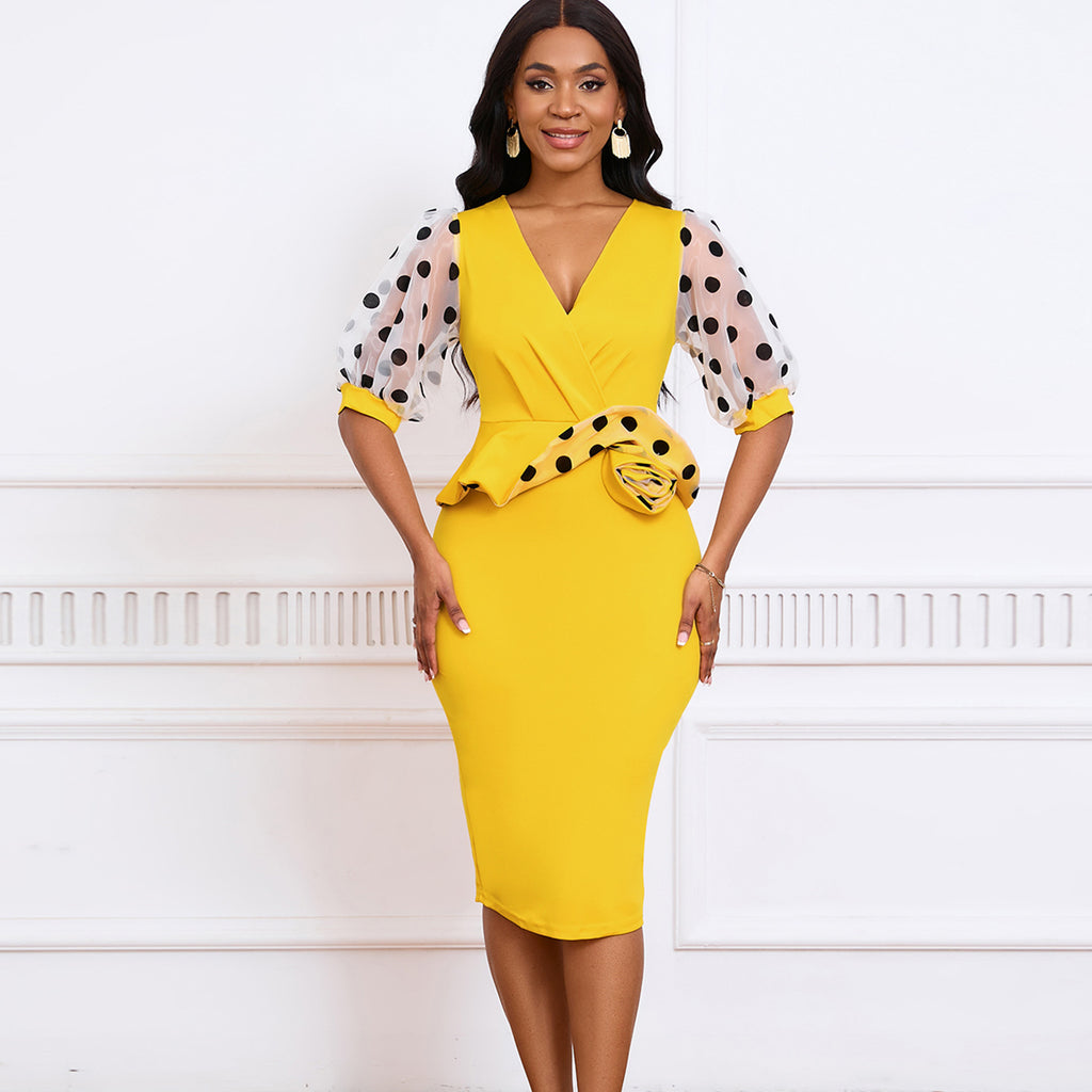 Elegantes Etui-Kleid mit Bubikragen – Bild 1 | LuxeStyle