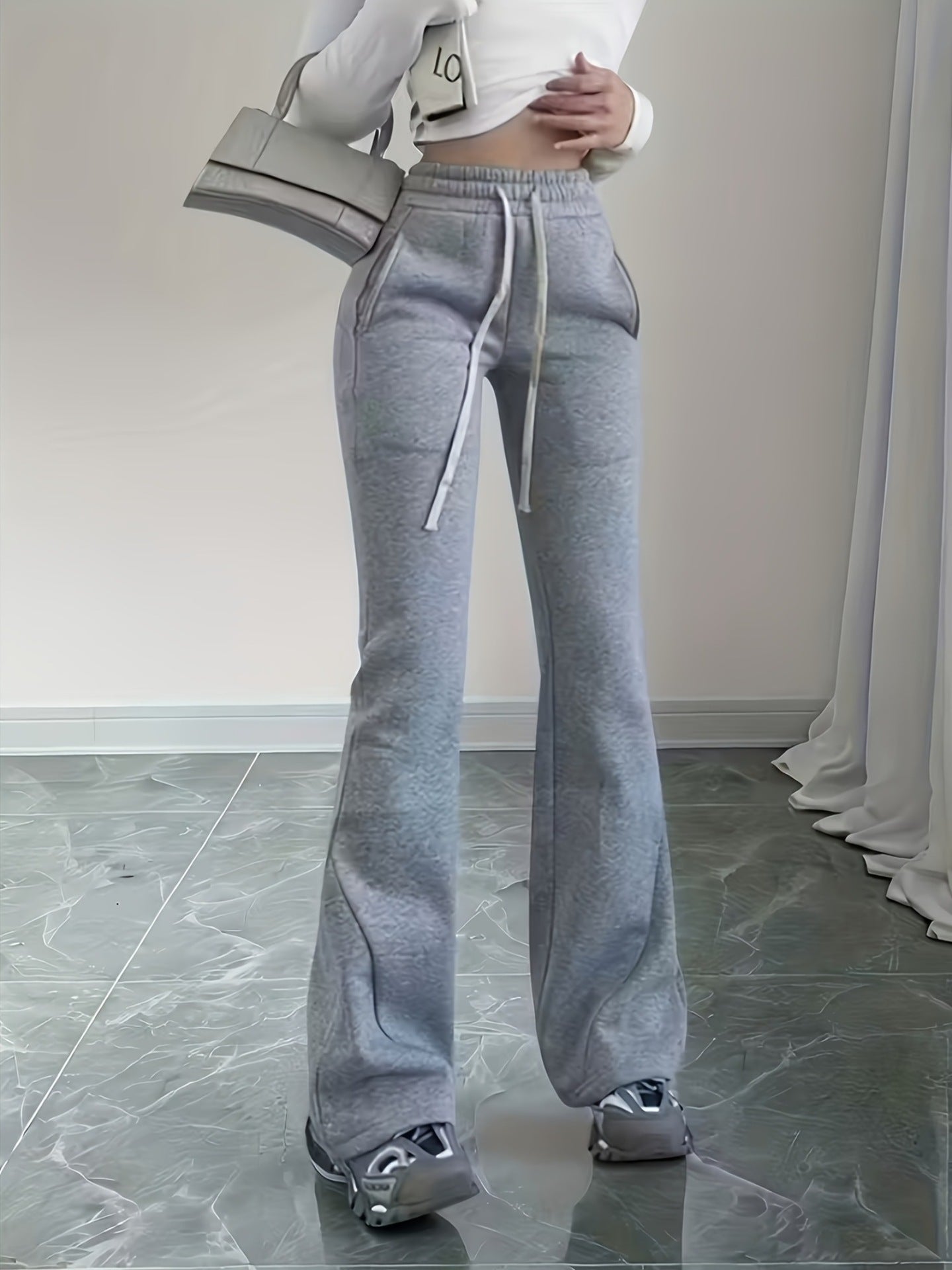 Elegante Bootcut Sweatpants mit Kordelzug
