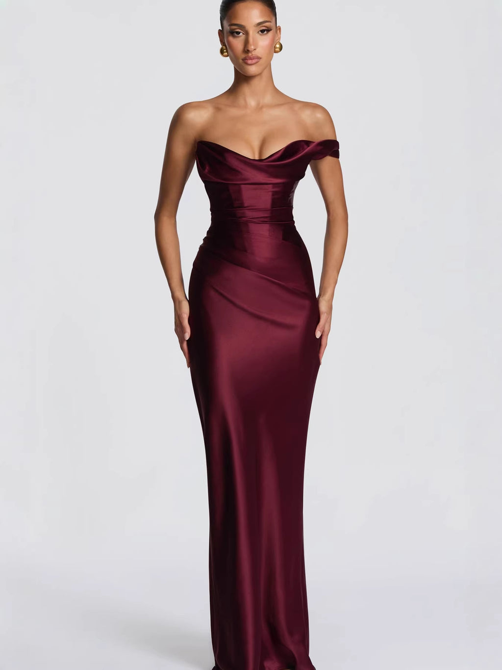 Off-Shoulder Satin-Kleid mit Taillenschnürung