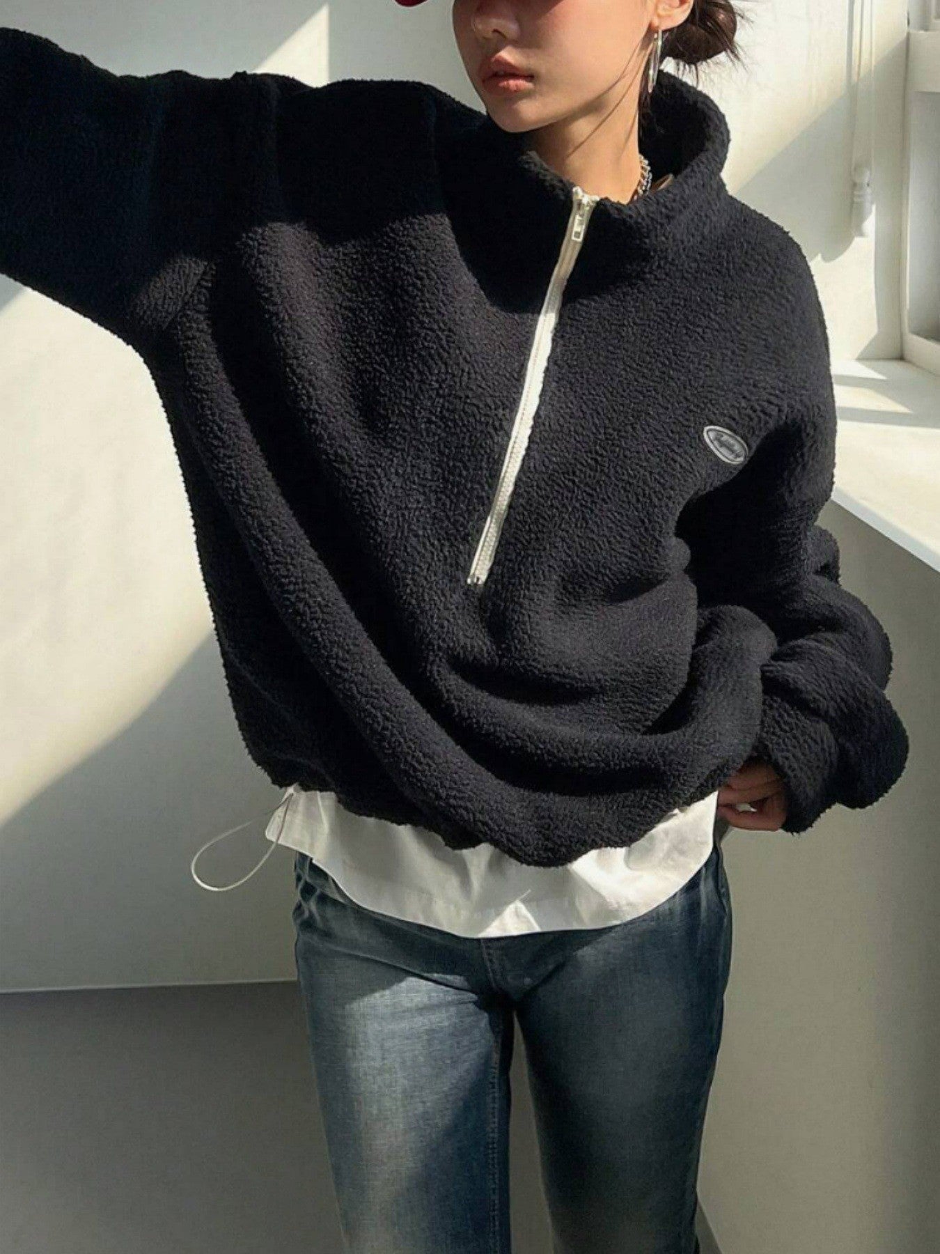 Damen Sweatshirt mit Schlaufe und Aufschrift
