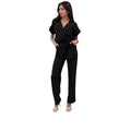 Einfacher Jumpsuit mit Tasche