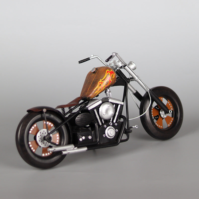 Nostalgische Harley Motorrad-Modell aus Metall – Bild 3 | LuxeStyle