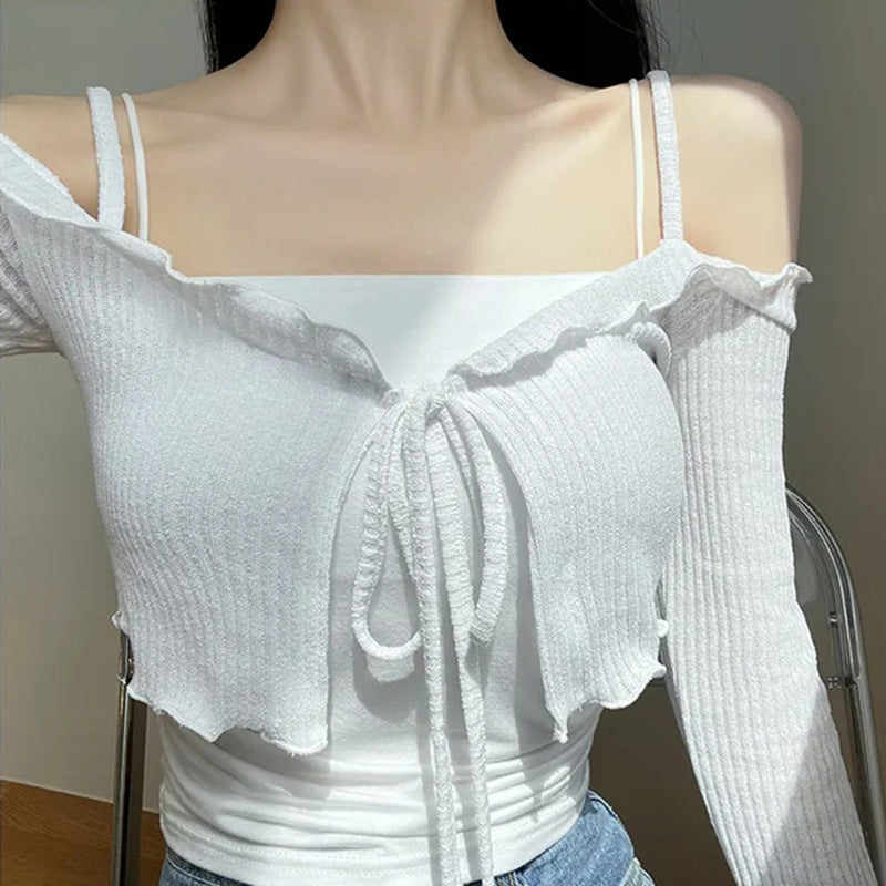 Off-Shoulder Longsleeve mit Schnürung