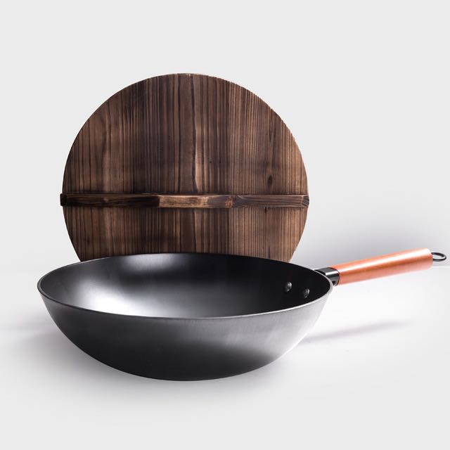 Traditioneller Eisen-Wok, handgemacht