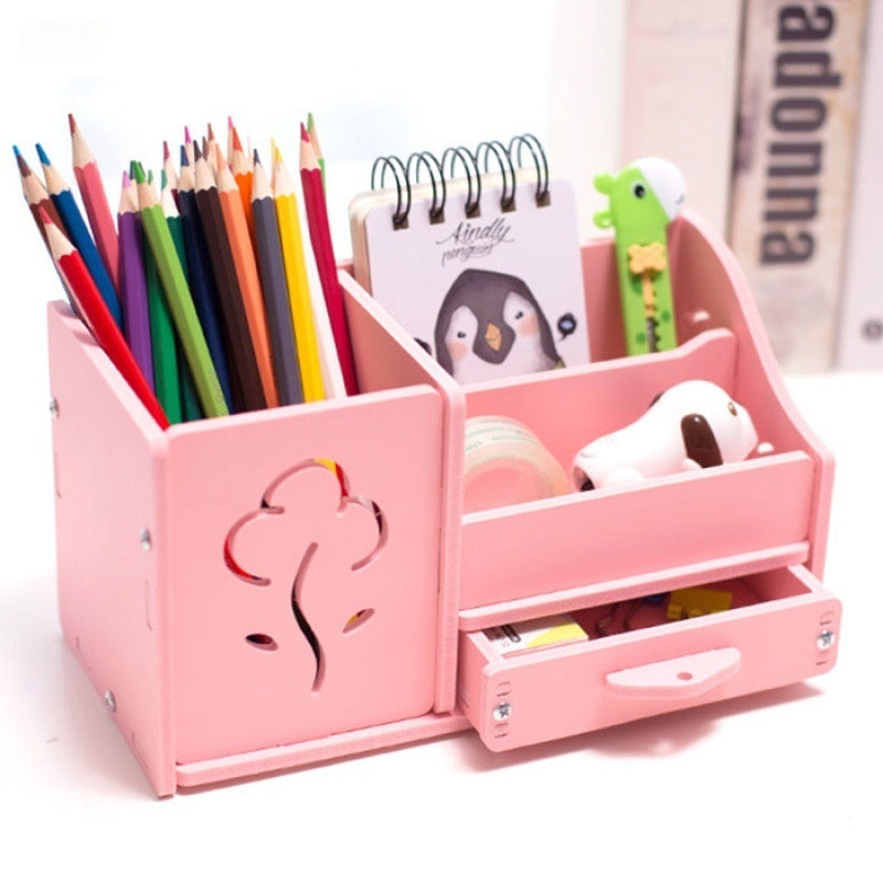 Niedlicher Organizer mit Schubladen