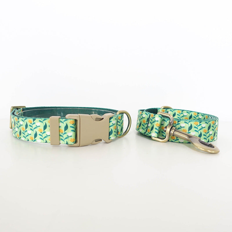 Halsband-Set mit Blumen für Hunde – Bild 3 | LuxeStyle