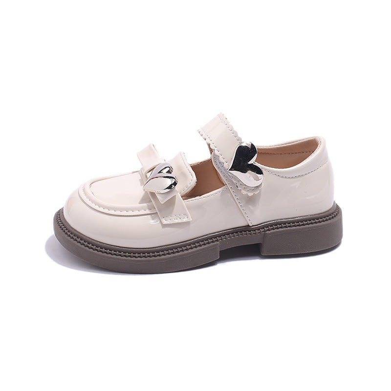 Weiche Mädchen-Schuhe