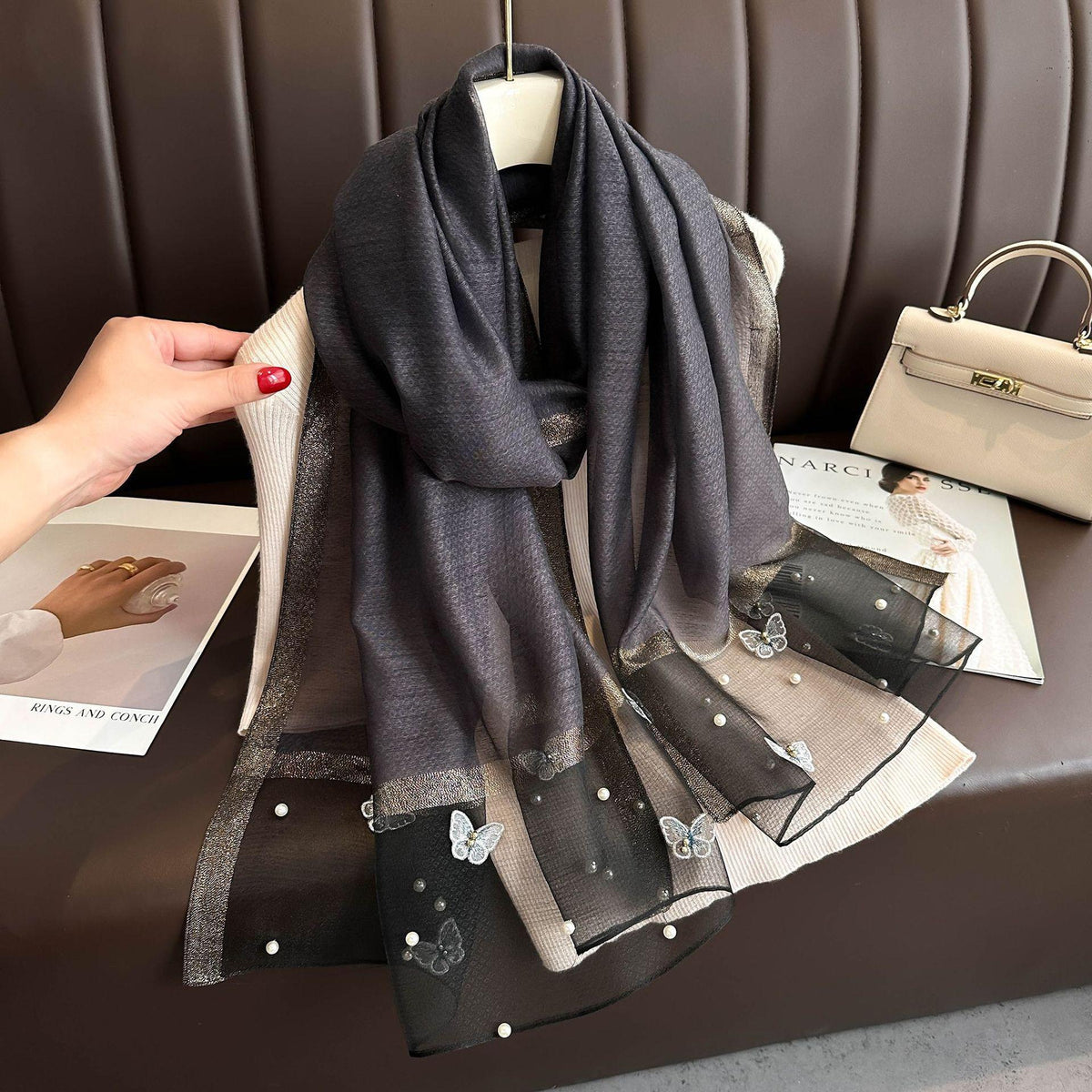 Bunter Schmetterlingssilk-Schleier – Bild 4 | LuxeStyle