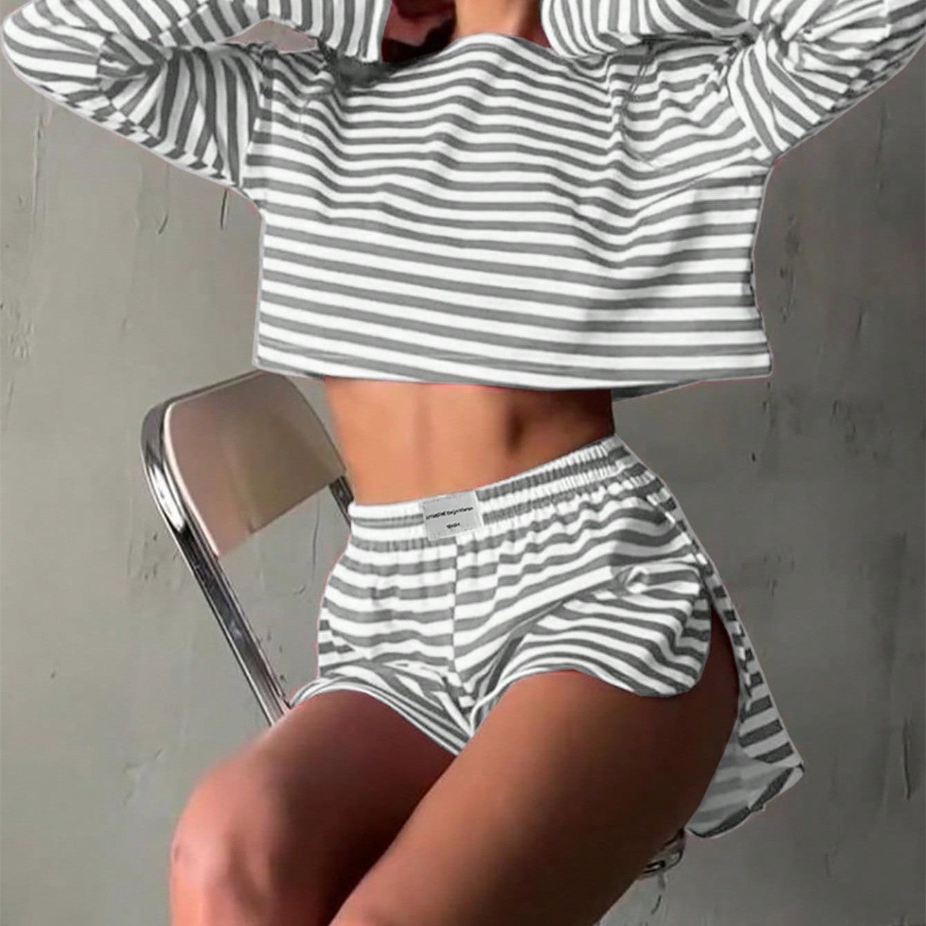 Gestreiftes Strick-Pyjama-Set mit Shorts