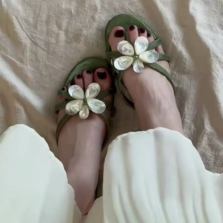 Florale Riemchen-Sandalen mit Quadratzehen – Bild 5 | LuxeStyle