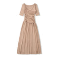 Elegantes Midi-Kleid mit Pleuron