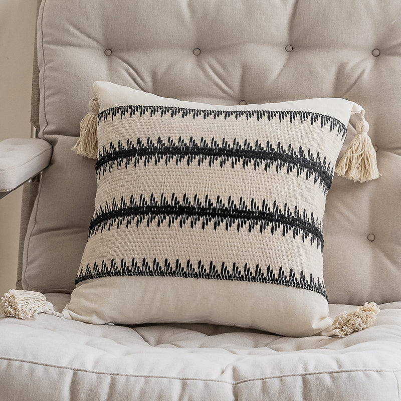Quadratisches Sofa-Kissen mit Bezug – Bild 8 | LuxeStyle