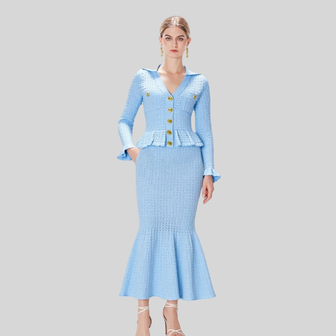 Elegantes Strickkleid mit V-Ausschnitt & Taillengürtel – Bild 2 | LuxeStyle