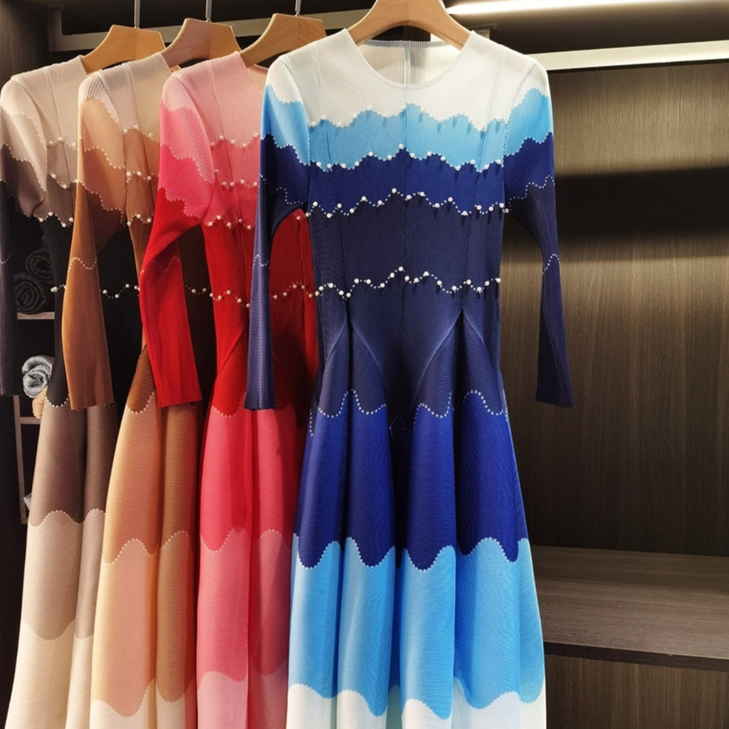 Elegant bedrucktes Color-Block Kleid – Bild 2 | LuxeStyle