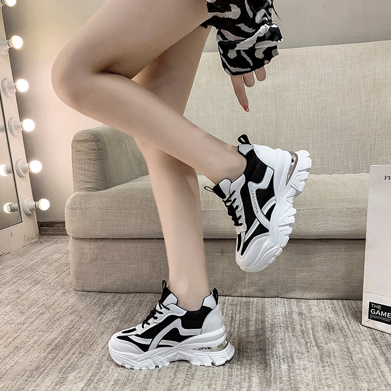 Retro-Sneaker für Damen mit dicker Sohle – Bild 3 | LuxeStyle