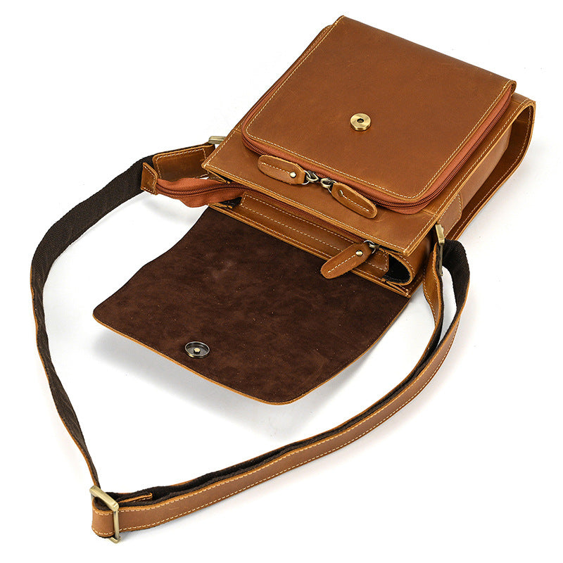 Rindsleder-Flip Schultertasche für Männer – Bild 7 | LuxeStyle