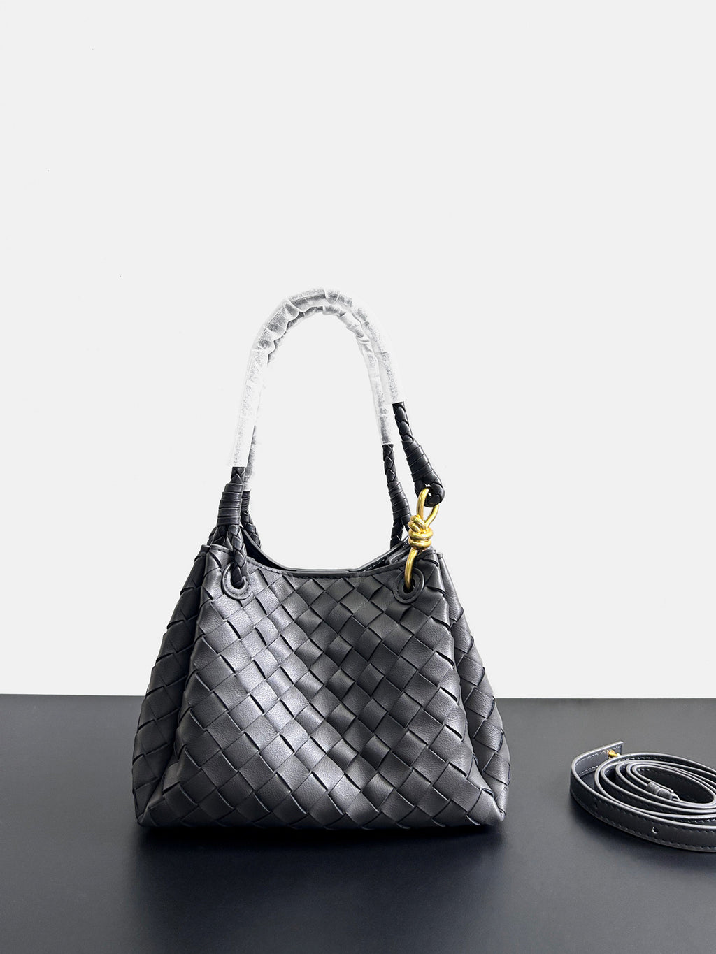 Geflochtene Ledertasche – Bild 17 | LuxeStyle