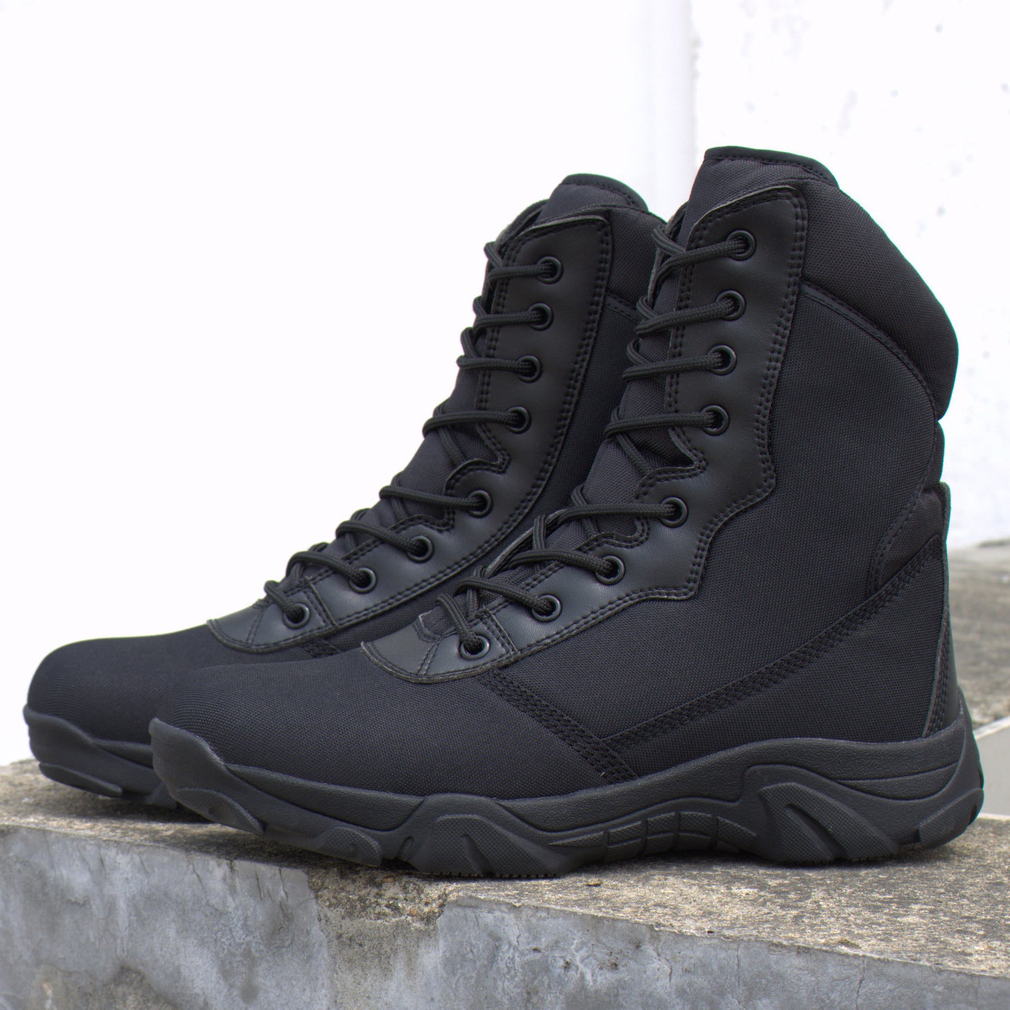 Tarnmuster-Stiefel