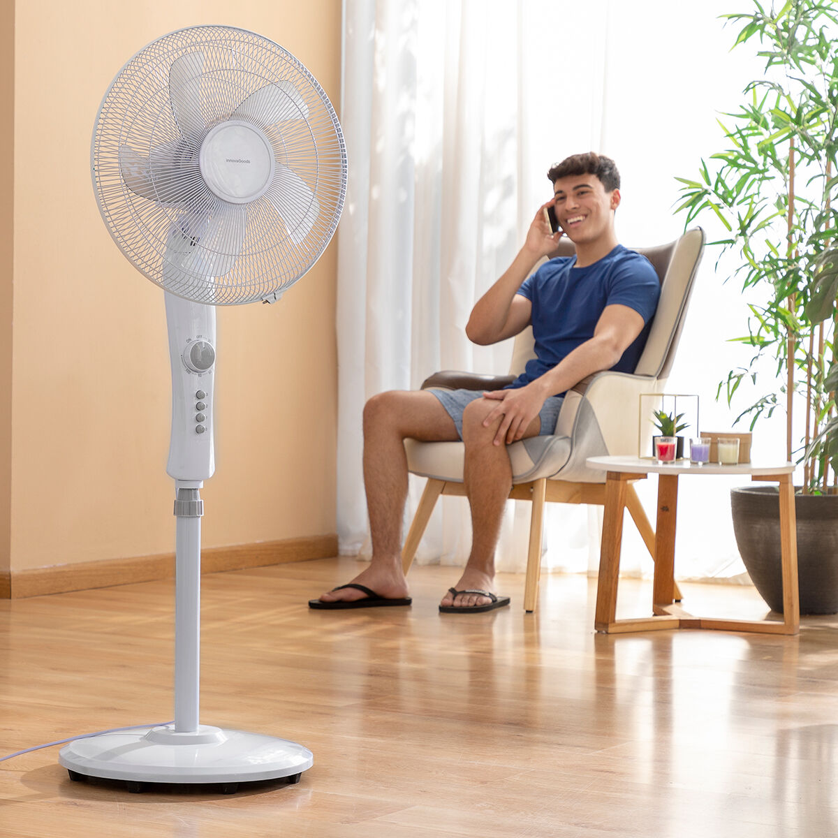 Weisser Standventilator – Leichte Kühle für Ihr Zuhause