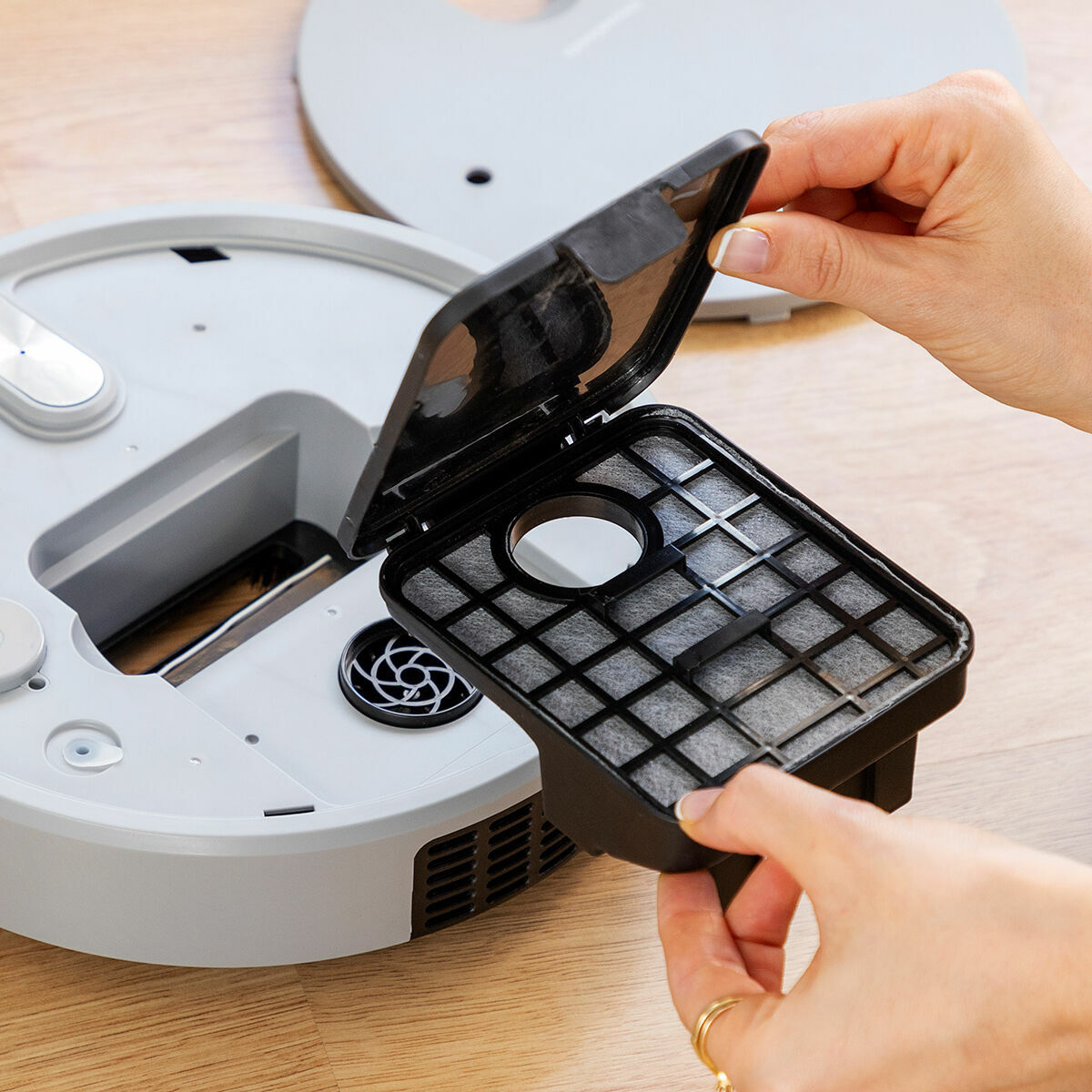 Multifunktionaler wiederaufladbarer Staubsaugerroboter 5 in 1 Varob In
