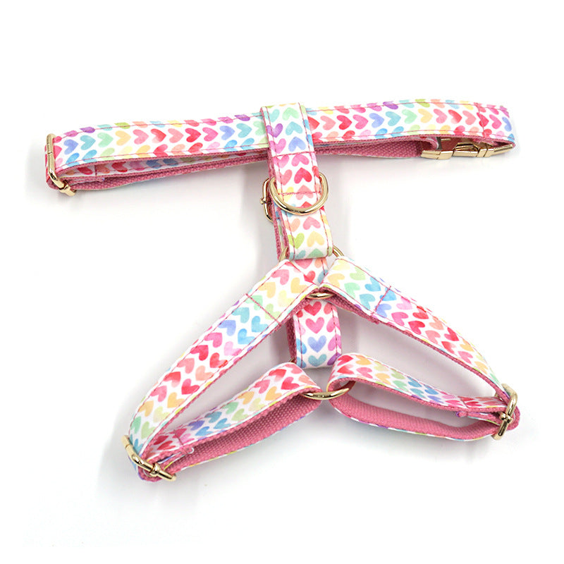 Buntes Herz-Hundegeschirr mit Goldschnalle – Bild 4 | LuxeStyle