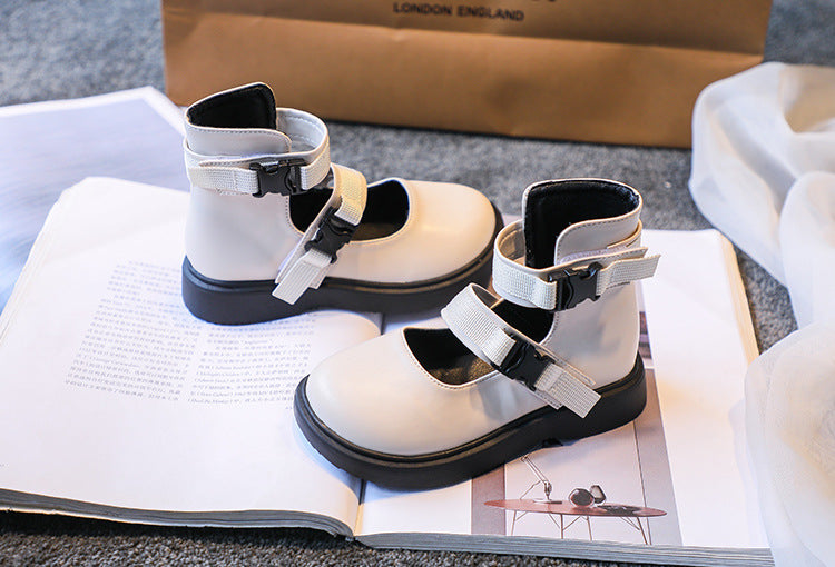 Mädchen Martin Boots Korean Style – Bild 10 | LuxeStyle