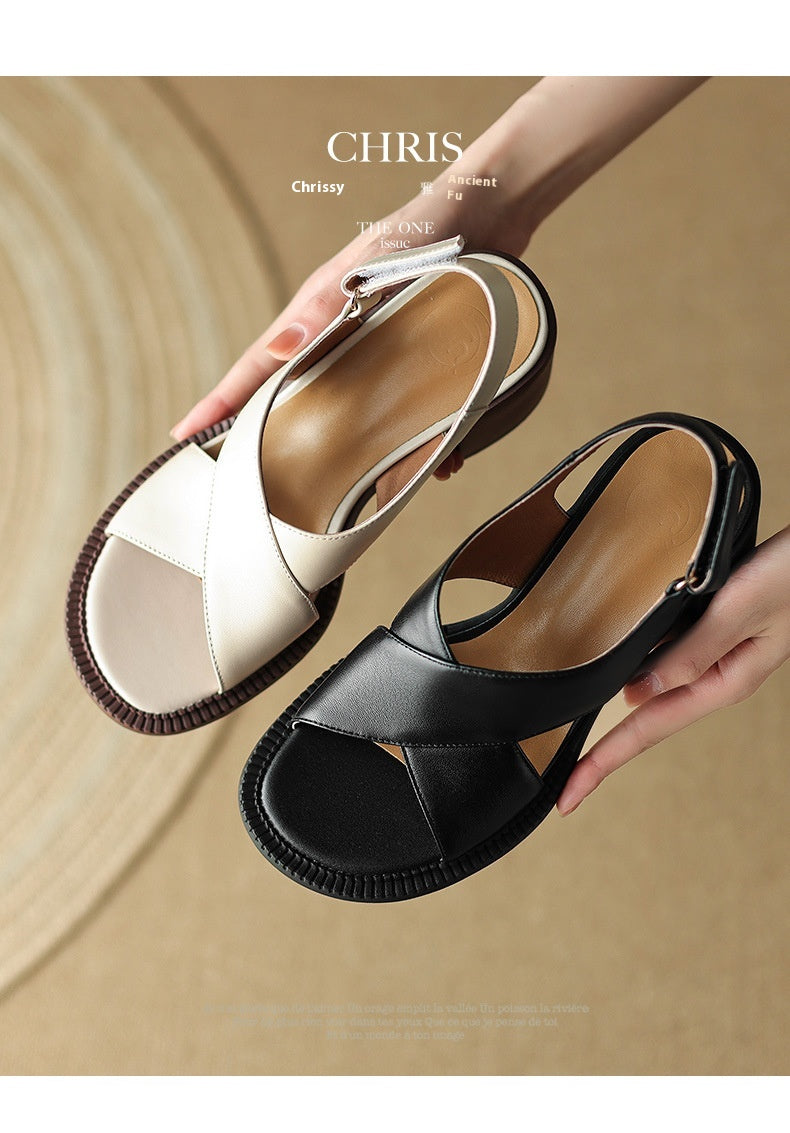 Retro-Sandalen mit Riemen und Blockabsatz – Bild 15 | LuxeStyle