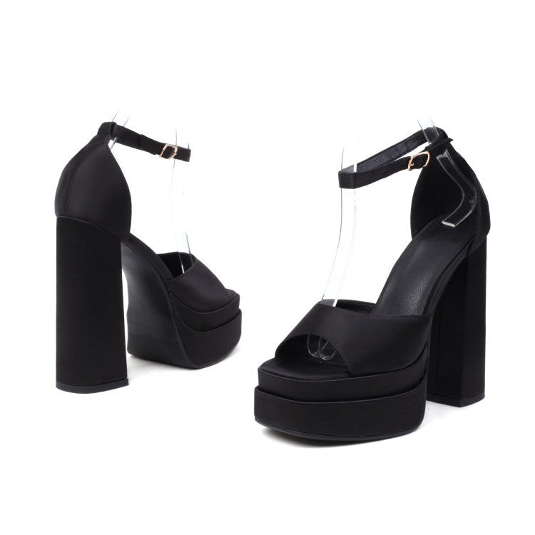 Chunky High Heel Sandalen aus Seide – Bild 5 | LuxeStyle