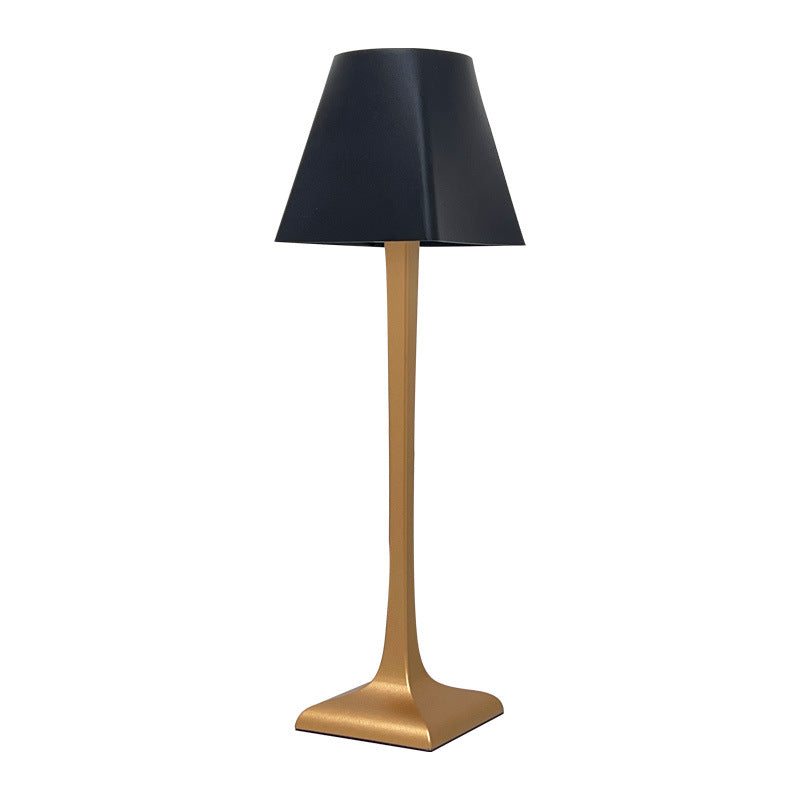 Dimmbarer wiederaufladbarer Tischlampe – Bild 2 | LuxeStyle