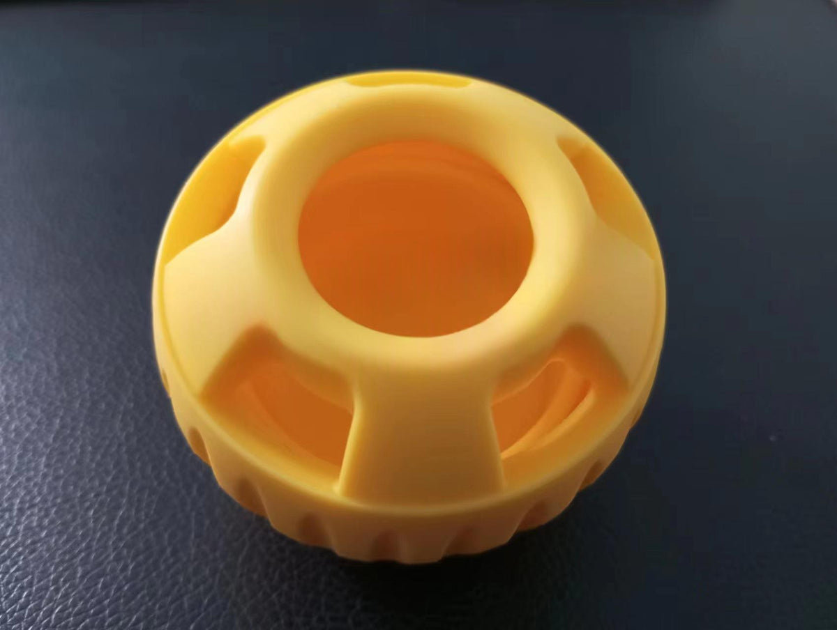 Kühlender Spielball für Hunde – langsames Füttern | LuxeStyle