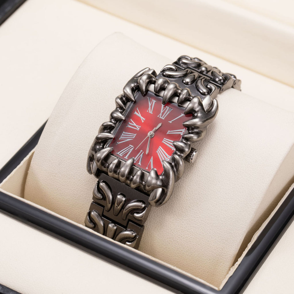 Retro Herrenuhr mit Prägung und Krallendesign