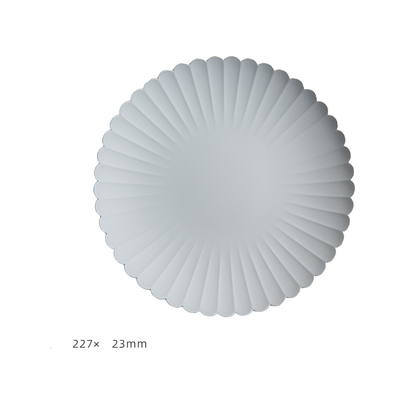Grau-weisser Chrysanthemen-Essteller – Bild 8 | LuxeStyle