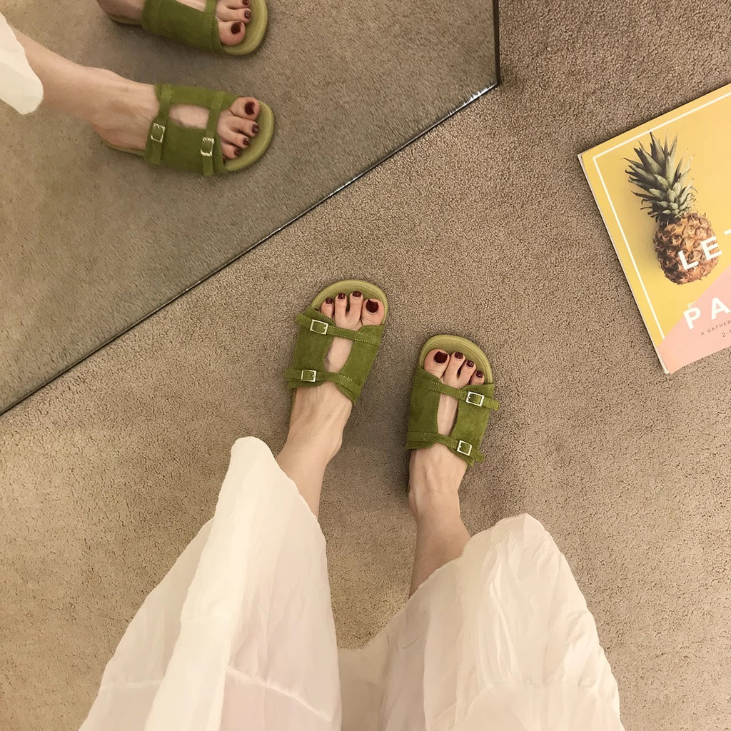 Retro-Sandalen mit flachem Absatz