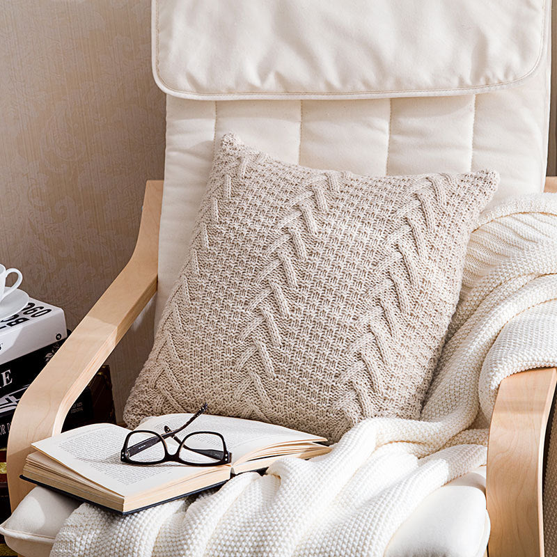 Grobes Strick-Kissenbezug aus Wolle – Bild 7 | LuxeStyle