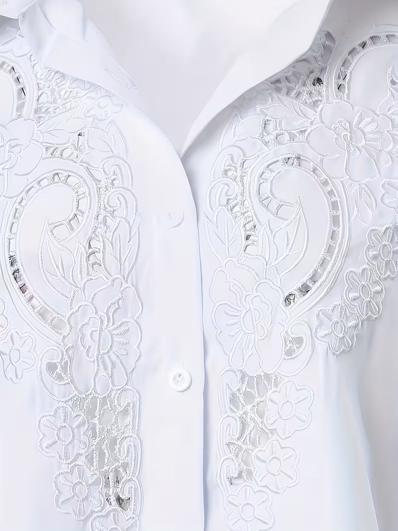 Elegante Langarmbluse mit Stickerei