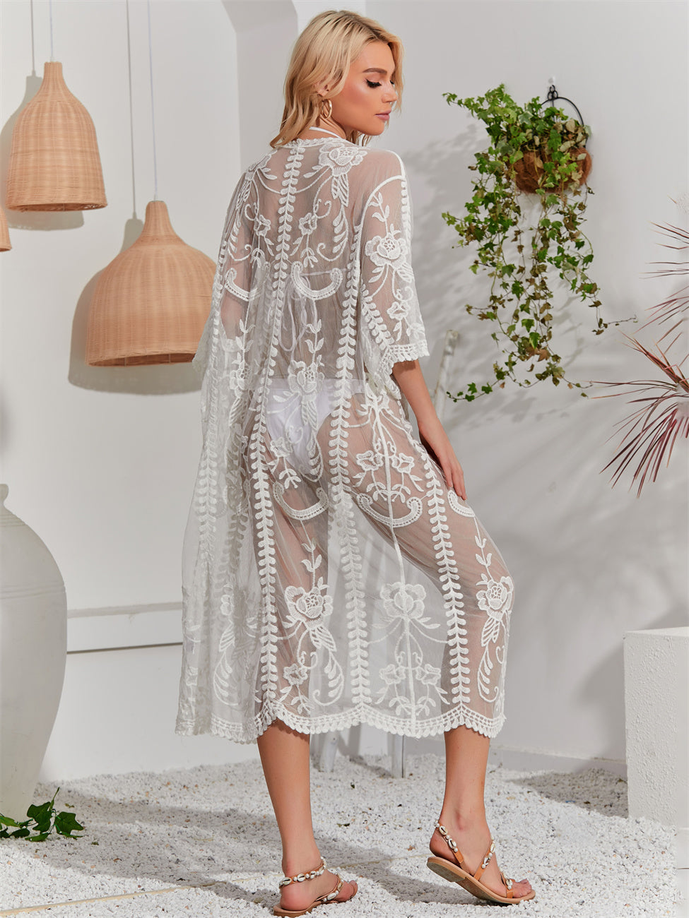 Floraler Spitzen-Cardigan für den Strand