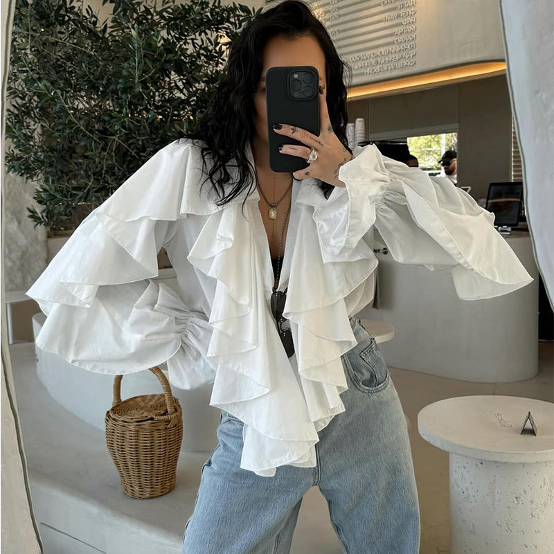 V-Ausschnitt Langarmshirt mit Rüschen | LuxeStyle