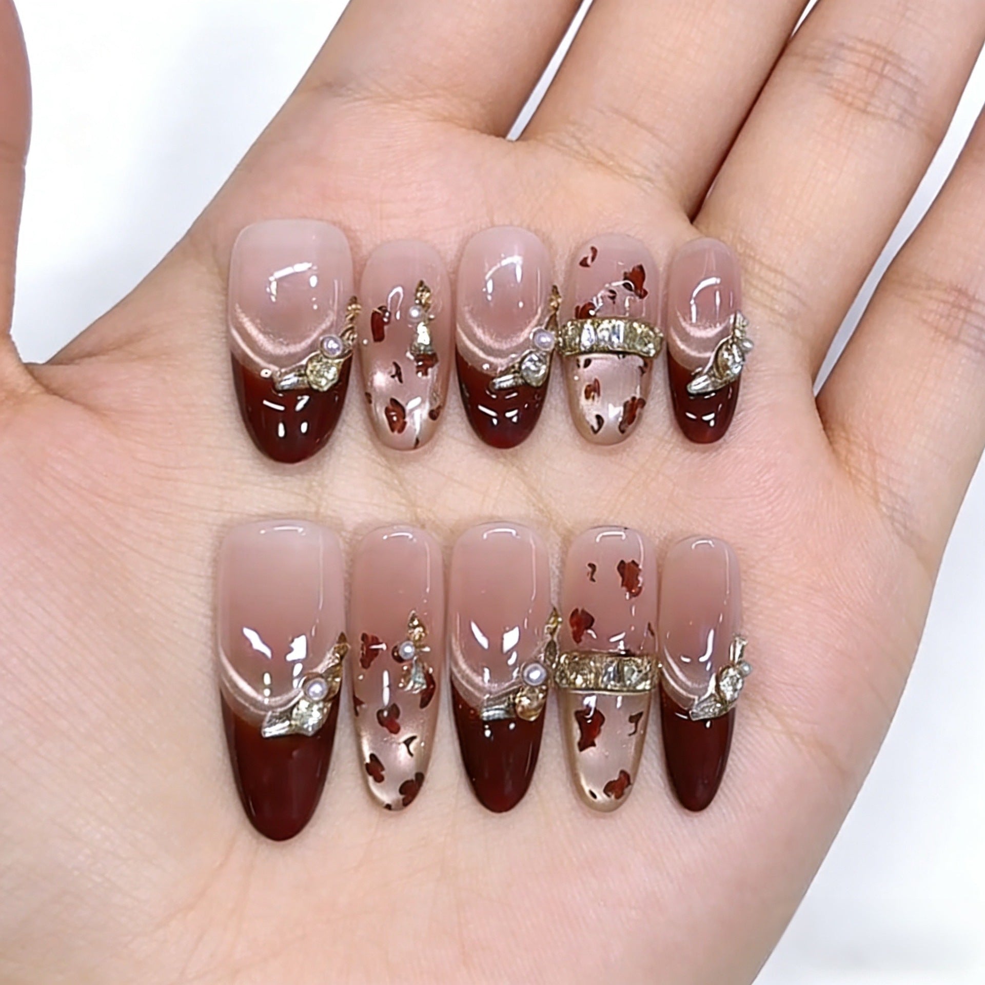 Kaffee-Leopardenprint Cat-Eye Nägel – Ansicht 2