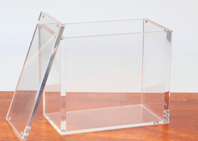 Stapelbare Acrylbox für staubfreie Aufbewahrung – Bild 3 | LuxeStyle