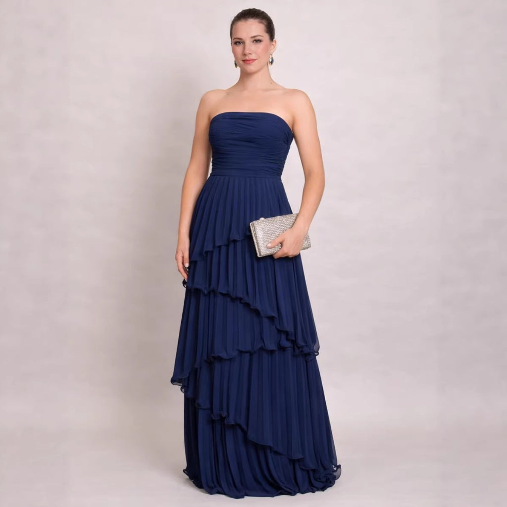 Trägerloses Chiffon-Kleid mit Raffungen – Bild 4 | LuxeStyle