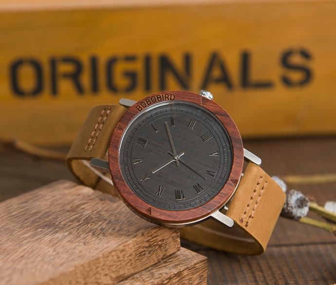 Bambus-Holz-Uhr mit Quarzwerk – Bild 4 | LuxeStyle
