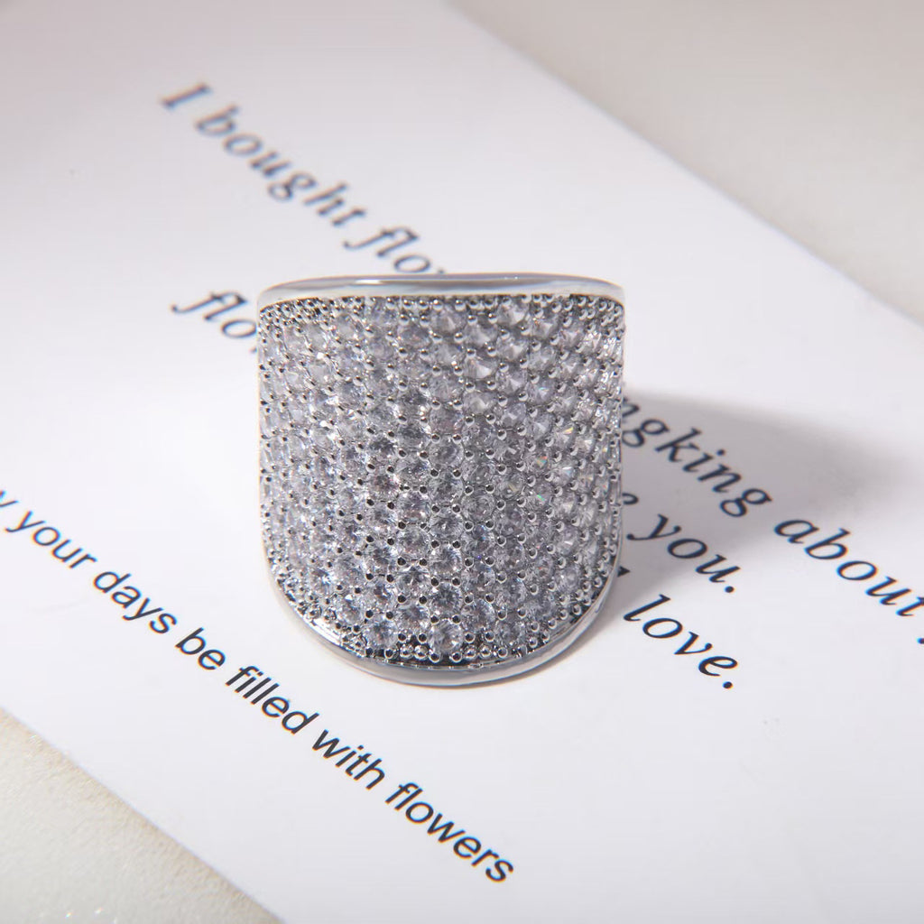 Voll-Diamant Statement Ring japanisch-koreanisch