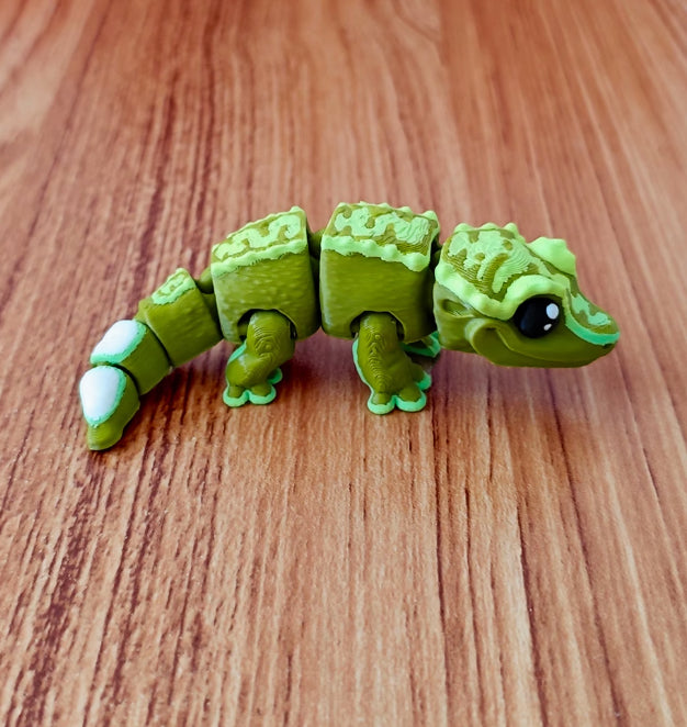 Gelenk-Gecko Spielzeug mit Hörnern – Bild 3 | LuxeStyle