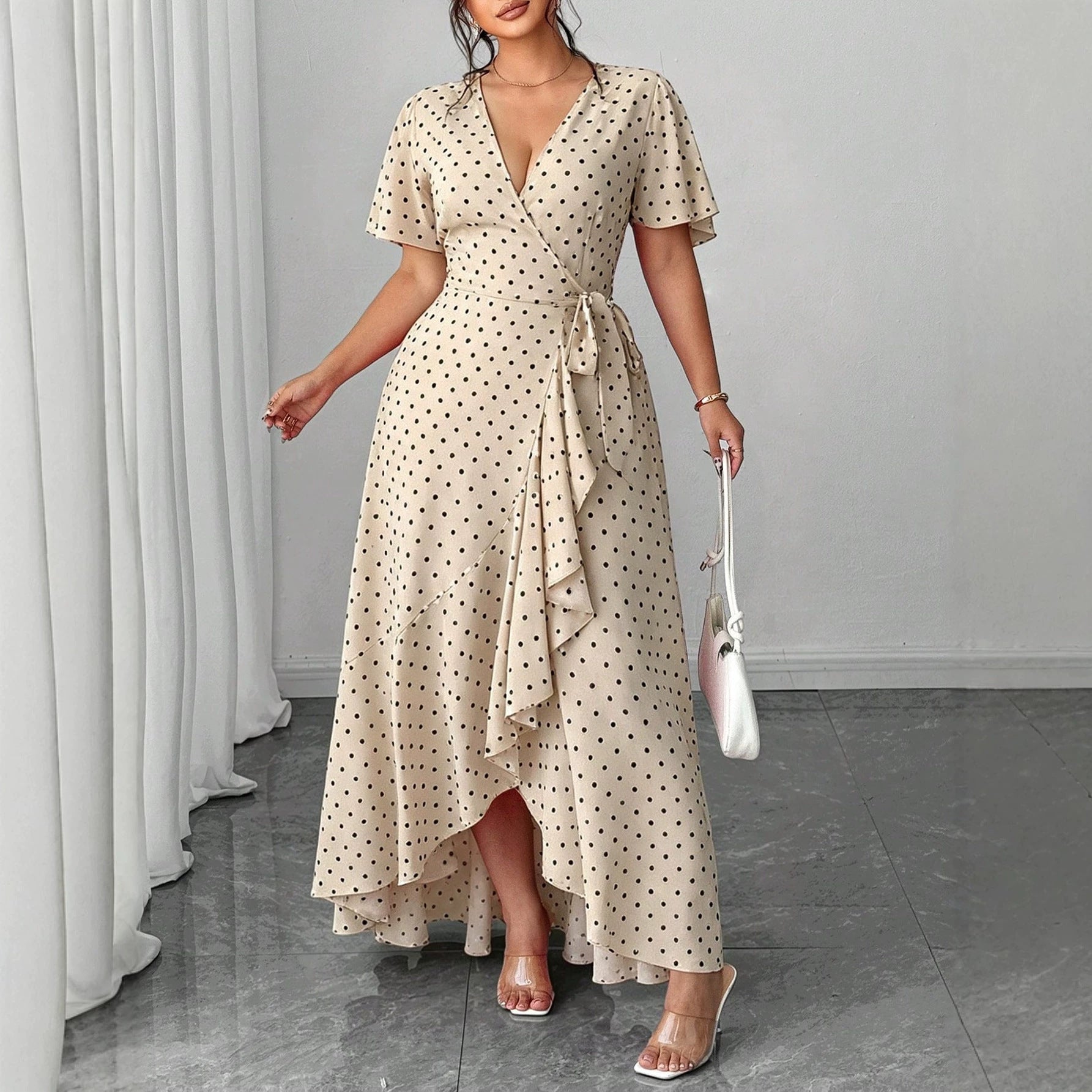 Midi-Kleid mit V-Ausschnitt und Blumenmuster